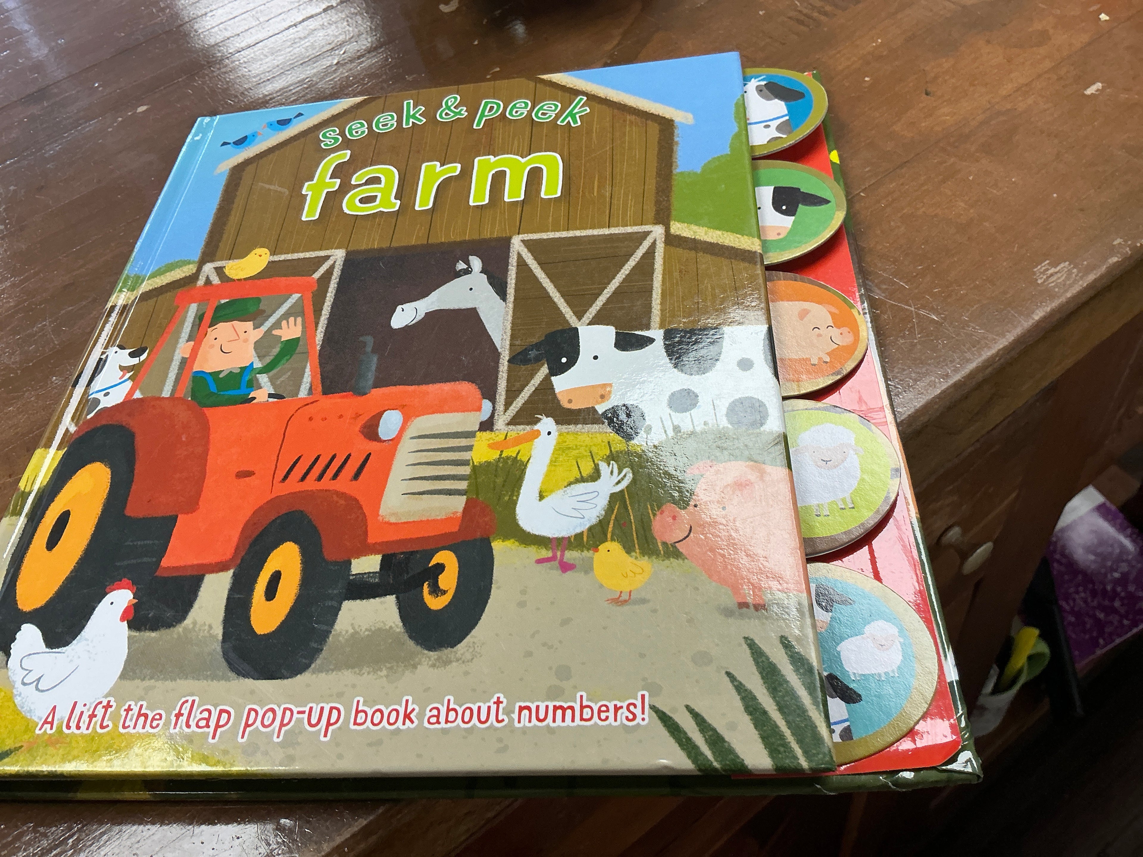Seek and Peek Farm book