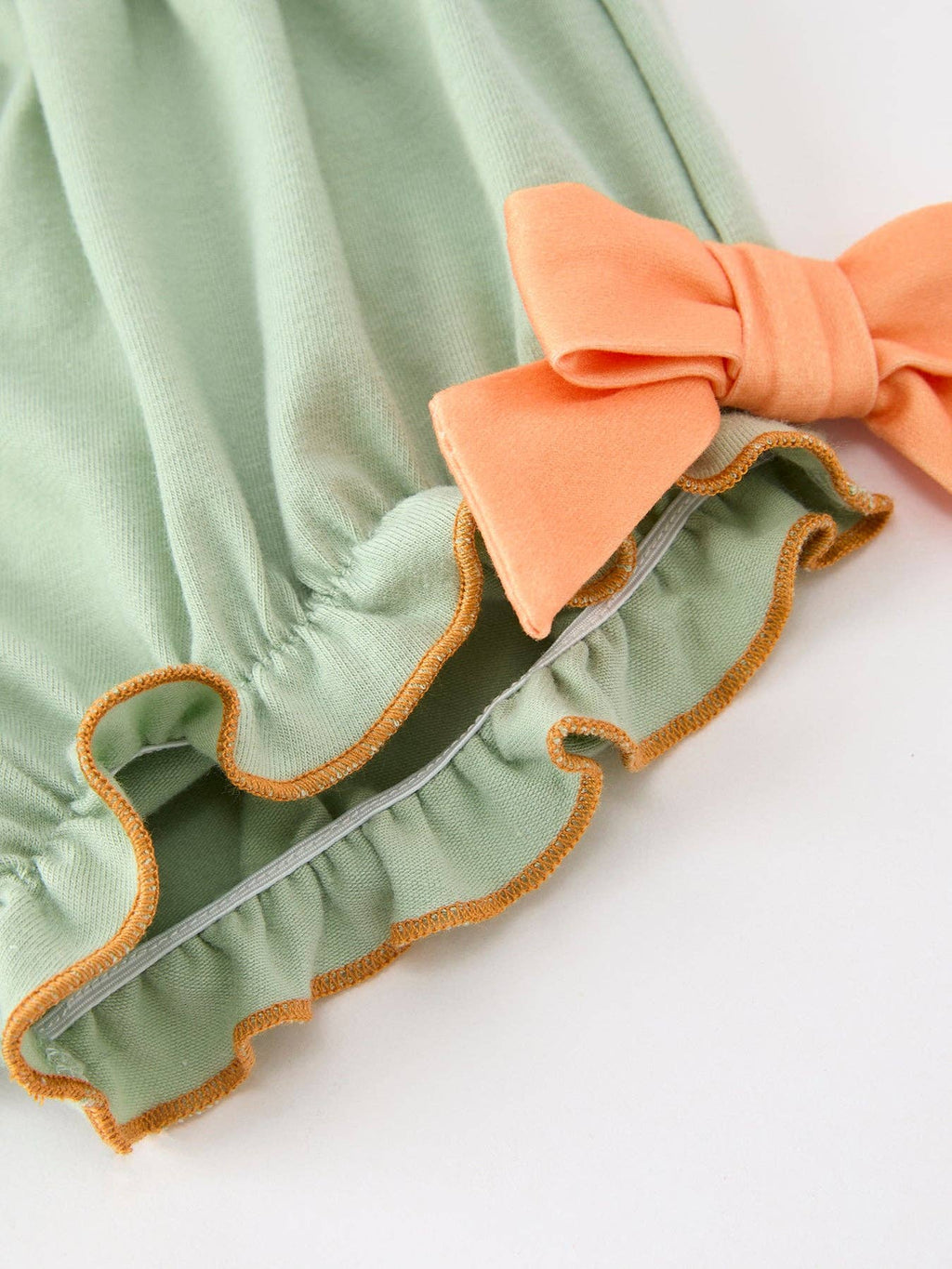 Rylee Faith Designs - Fall Plaid Baby Girl Outfit Set Pumpkin Applique Ruffle Top Bloomer