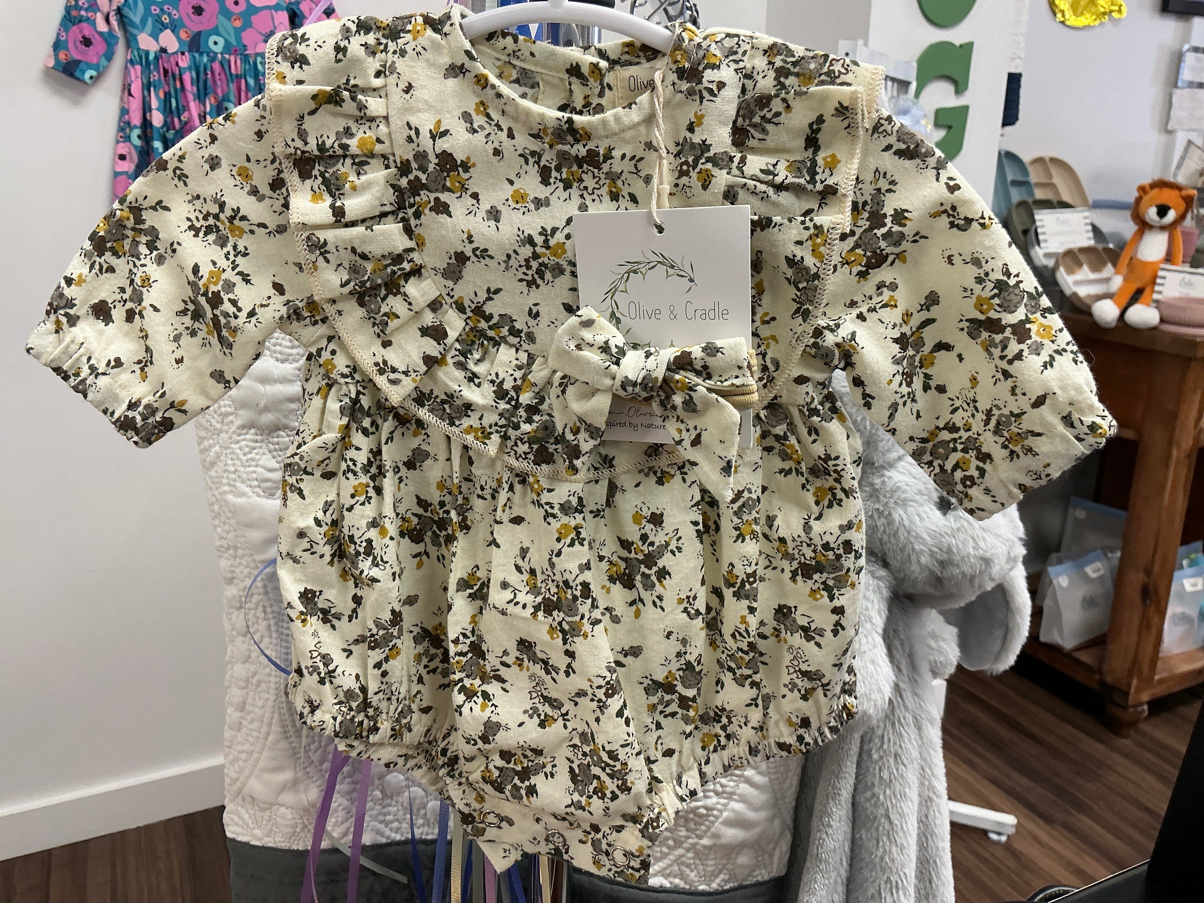 Charlotte Vintage romper set
