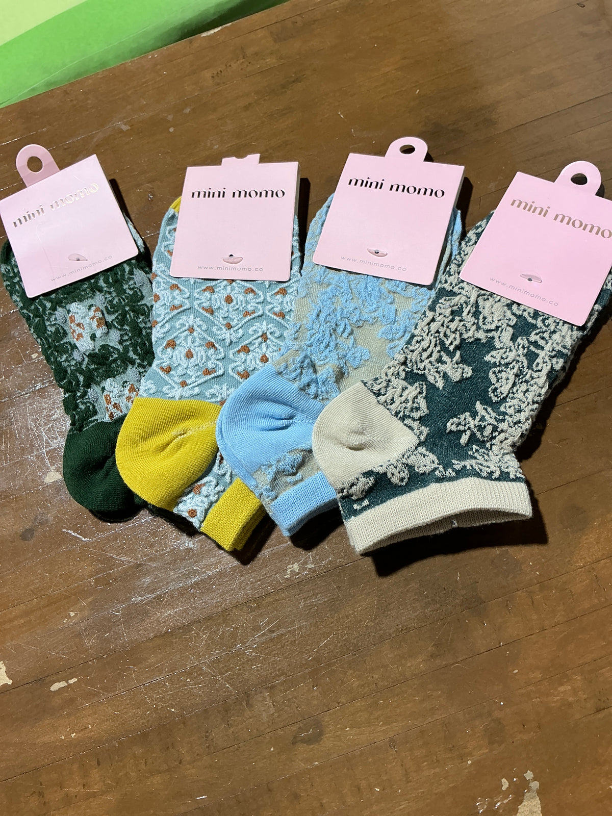 Mini Momo floral women’s socks