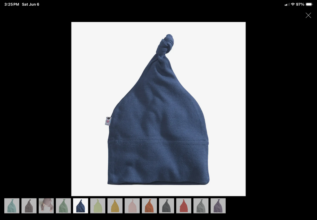 Baby knotted beanie